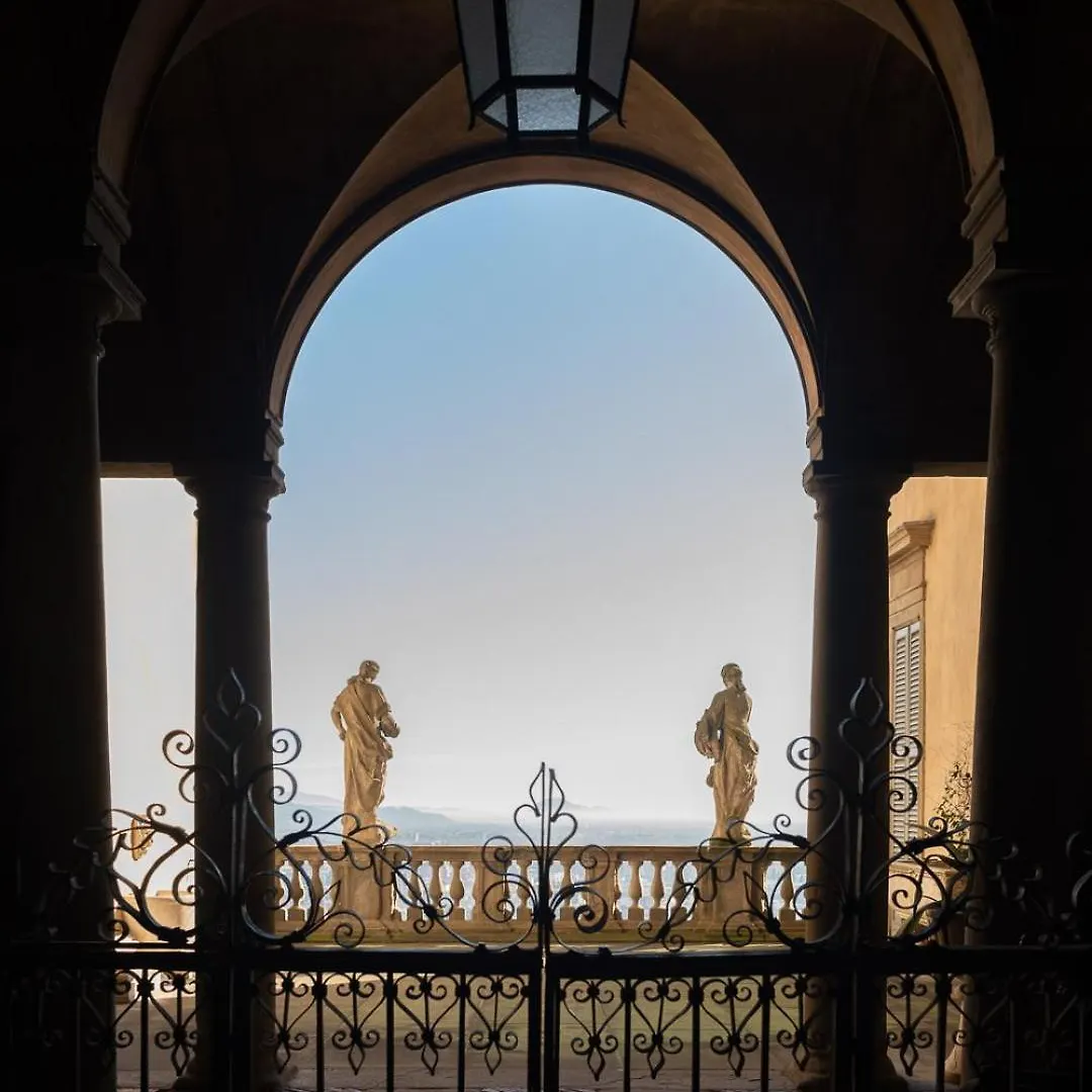 Historical Dwelling In Palazzo Terzi Villa Bergamo 0*,  Italië