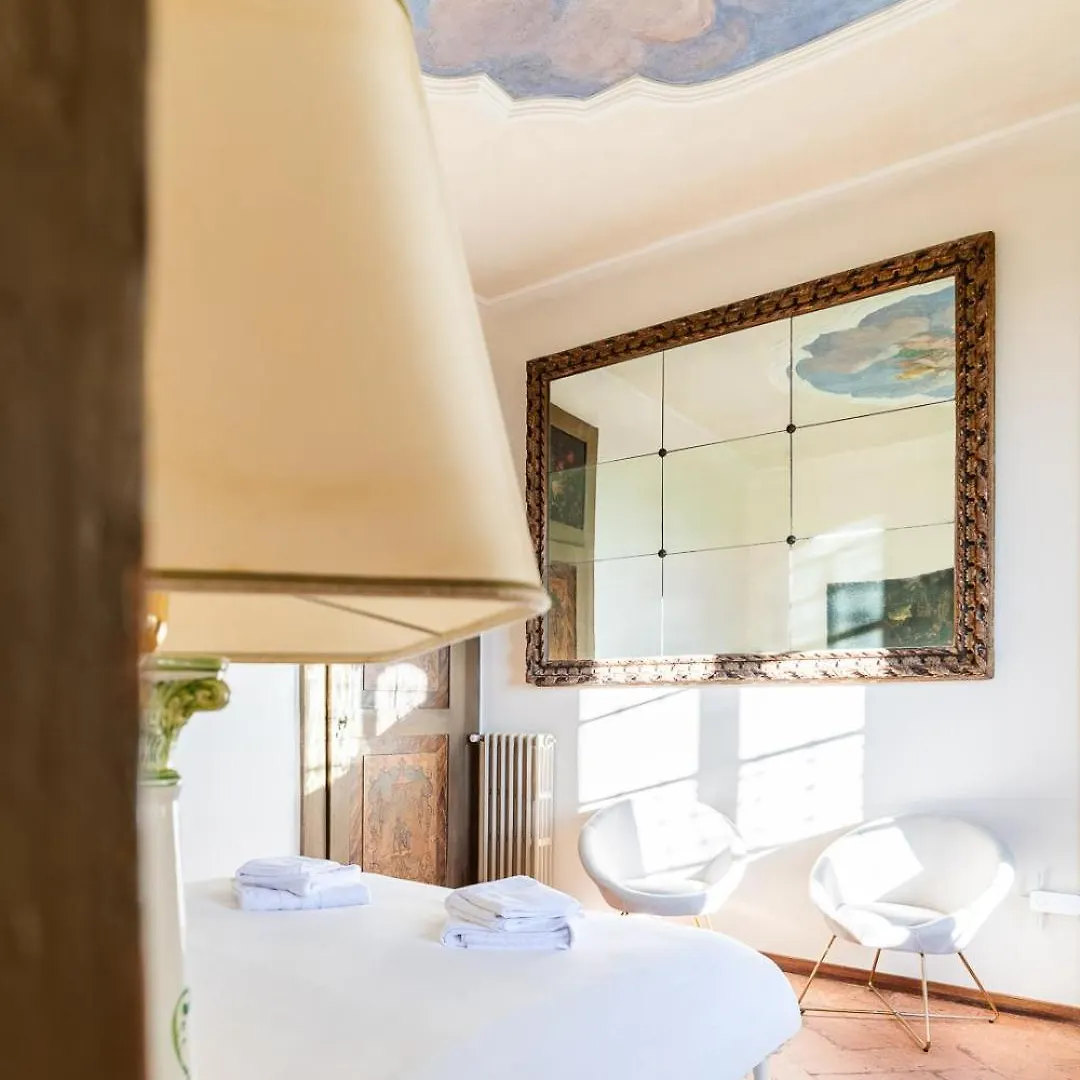 Historical Dwelling In Palazzo Terzi Villa Bergamo 0*,